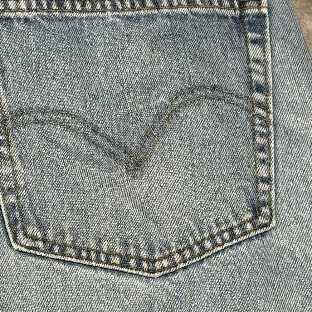 Levi's 505 Stright Fit Straight Leg Jeans Mens 40x32(30) Stonewash